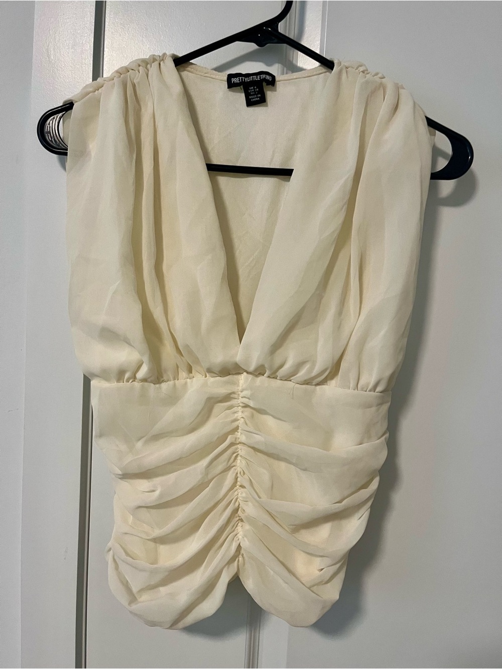 PrettyLittleThing Cream Ruched Deep V Sleeveless Top